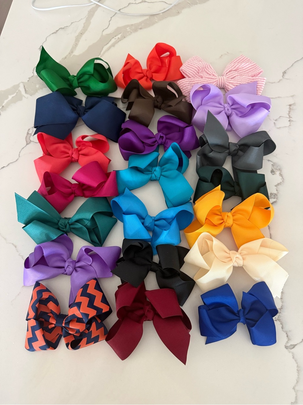 Girl Bows Lot Of 21 Different Colors Solid 5” Grosgrain Ribbon Alligator Clips